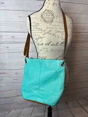 Tignanello Turquoise Brown Leather Crossbody Purse Shoulder Bag 12x11x6 Pockets